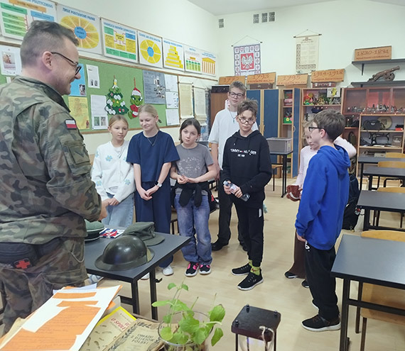 Koło historyczne w dziwnowskiej szkole podstawowej