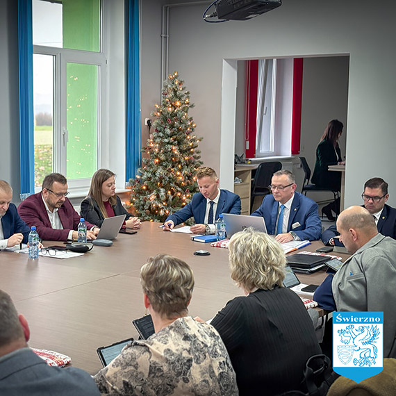 Niespe�na 39 000 000 z�otych. Bud�et Gminy �wierzno na 2026 rok uchwalony!