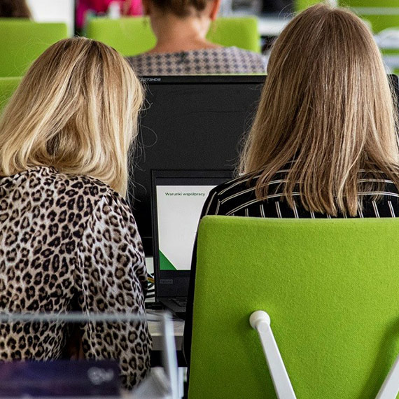 Mobbing w firmach. Prawie co pi�ty lider biznesu otrzyma� ju� zg�oszenie o tym problemie