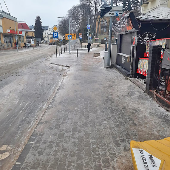 UWAGA: Raport z walki z go�oledzi� w Gminie Mi�dzyzdroje