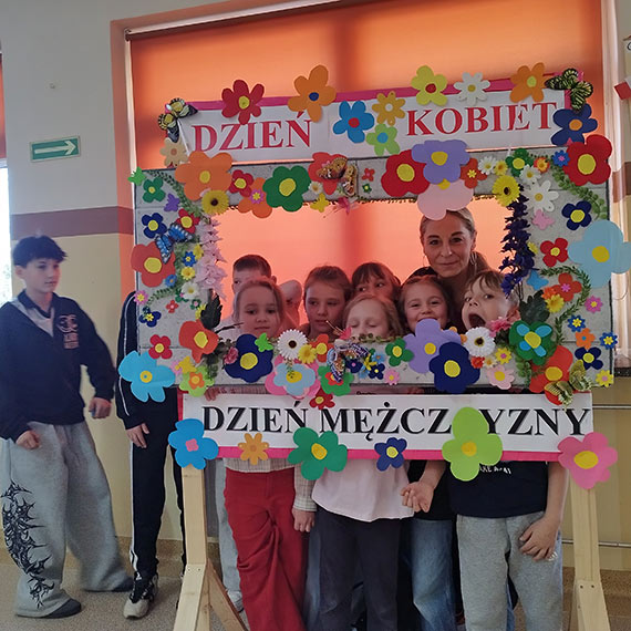 Dzie� Kobiet i Dzie� M�czyzn