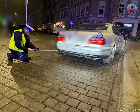 Kontrole g�o�nych pojazd�w i zak��cania porz�dku w mie�cie