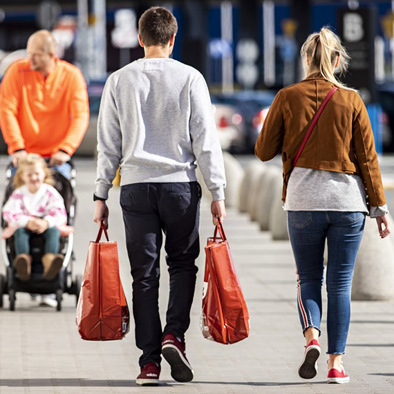 Wojna na Bliskim Wschodzie. Polacy boją się wzrostu cen przed świętami. Eksperci uspokajają, że nie będzie źle
