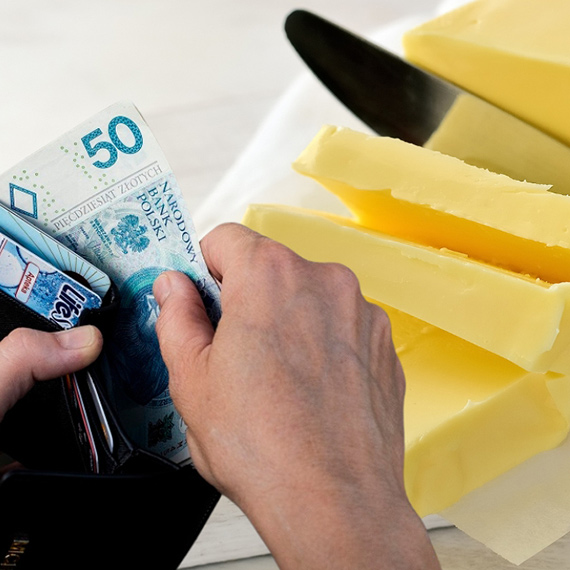 Masło najtańsze od szoku cenowego z 2024 r. Jednak eksperci ostrzegają. Trend ma odwrócić się jesienią
